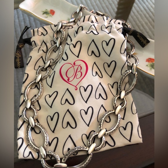 Brighton silver necklace with etching. With toggle clasp. - Picture 4 of 11